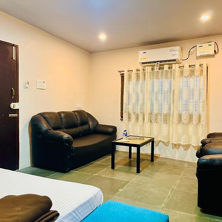 Mermaid Island Beach Resorts Puducherry Buitenkant foto