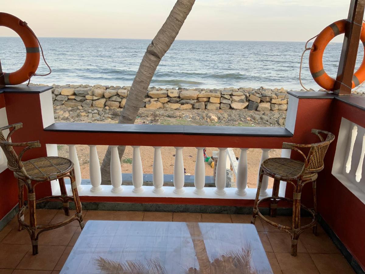 Mermaid Island Beach Resorts Puducherry Buitenkant foto