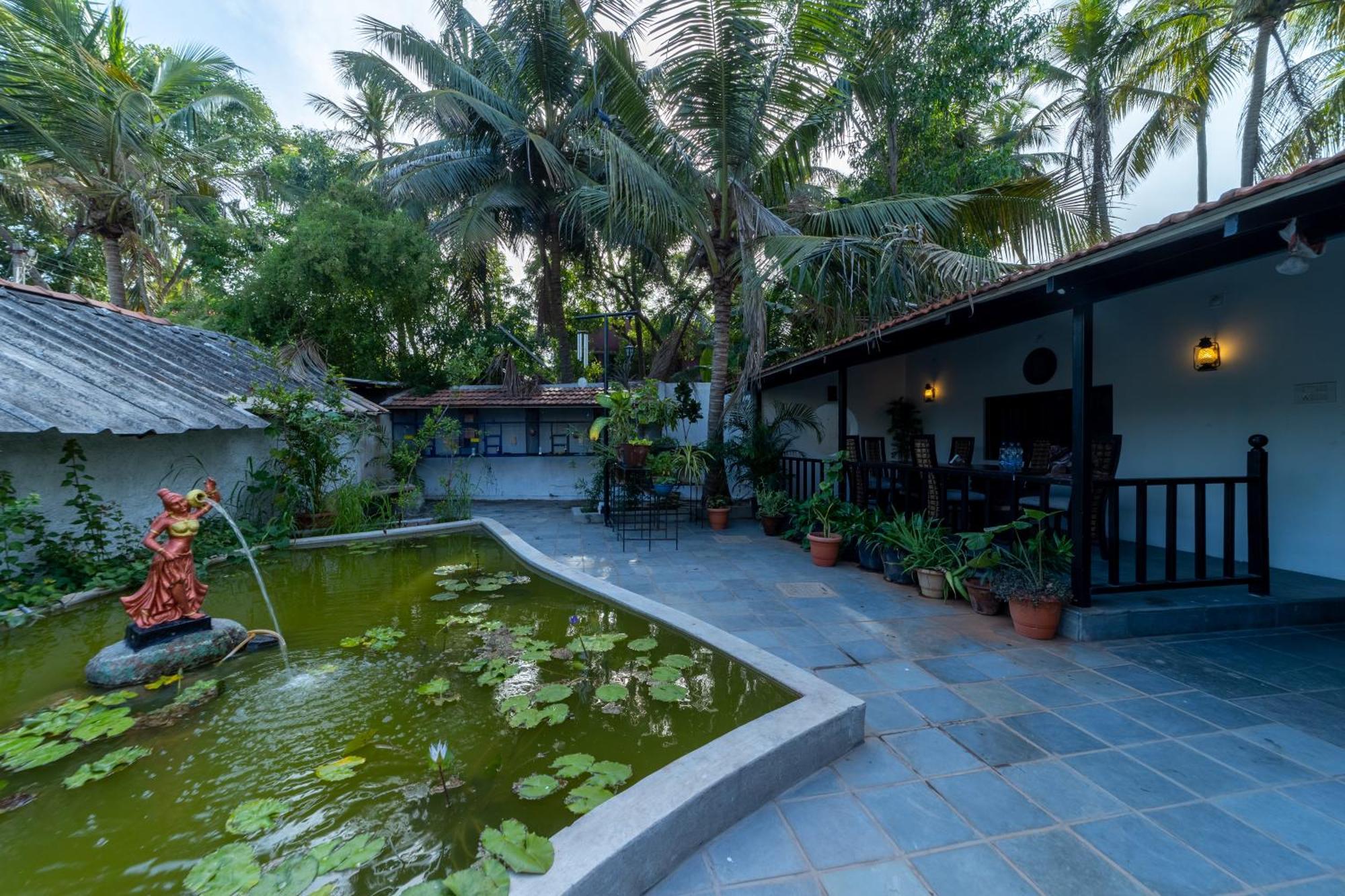 Mermaid Island Beach Resorts Puducherry Buitenkant foto